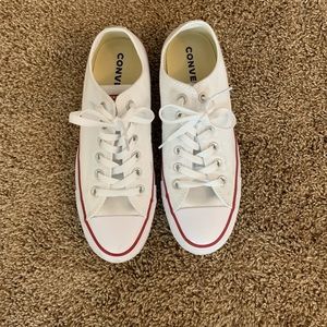 White converse chucks